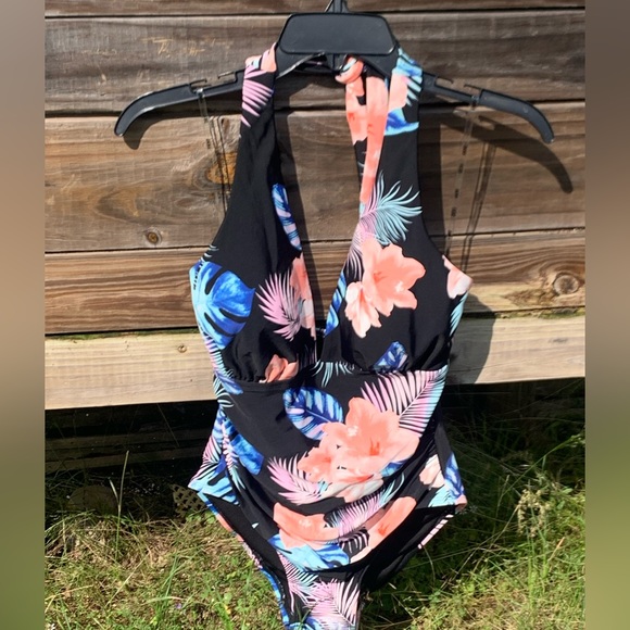 NWT DKNY Tropical Print Hibiscus Palm Swimsuit One Piece Size Medium $118 - Picture 3 of 15